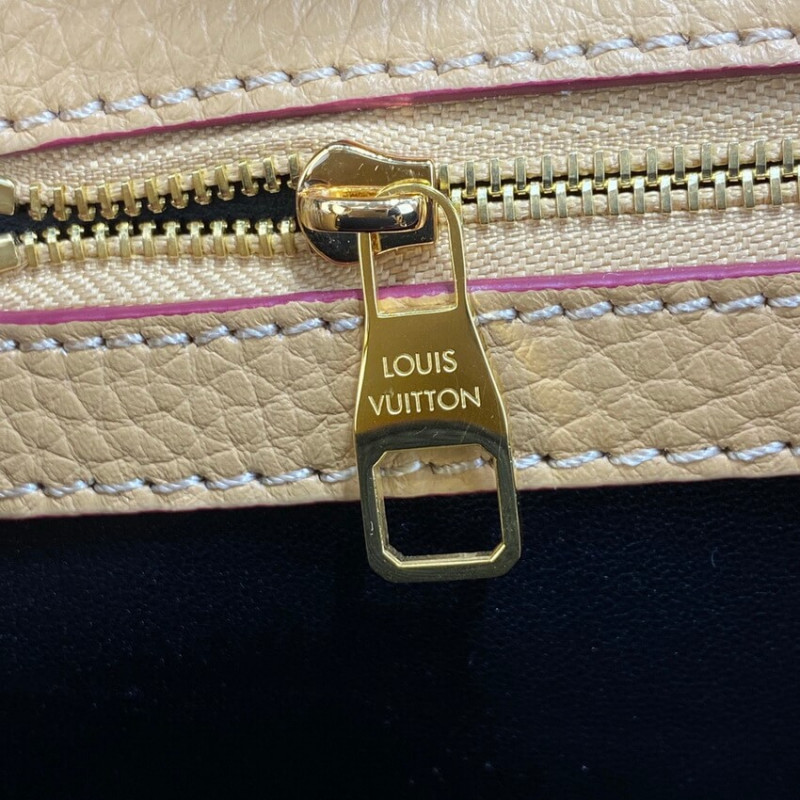 Louis Vuitton Capucines BB M59061 Black/Arizona Beige-14