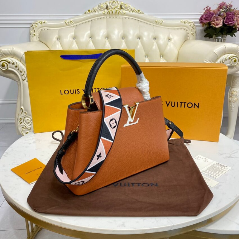 Louis Vuitton Capucines MM M59020 Oro/Noir-1