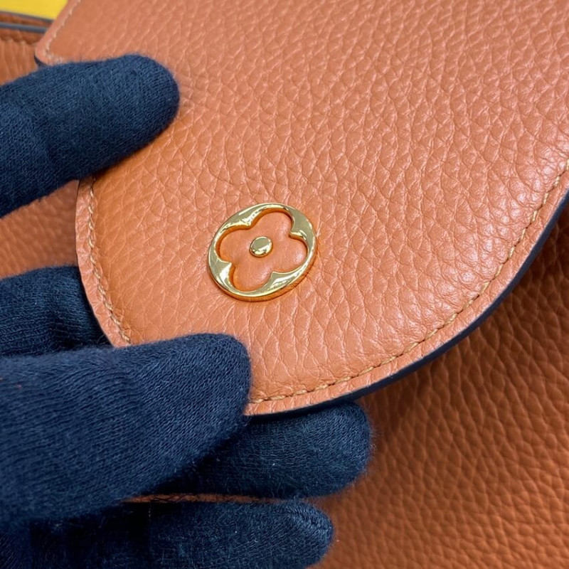 Louis Vuitton Capucines MM M59020 Oro/Noir-7