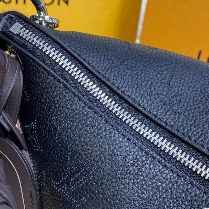 Louis Vuitton Beaubourg Hobo MM M56073 Negro-7