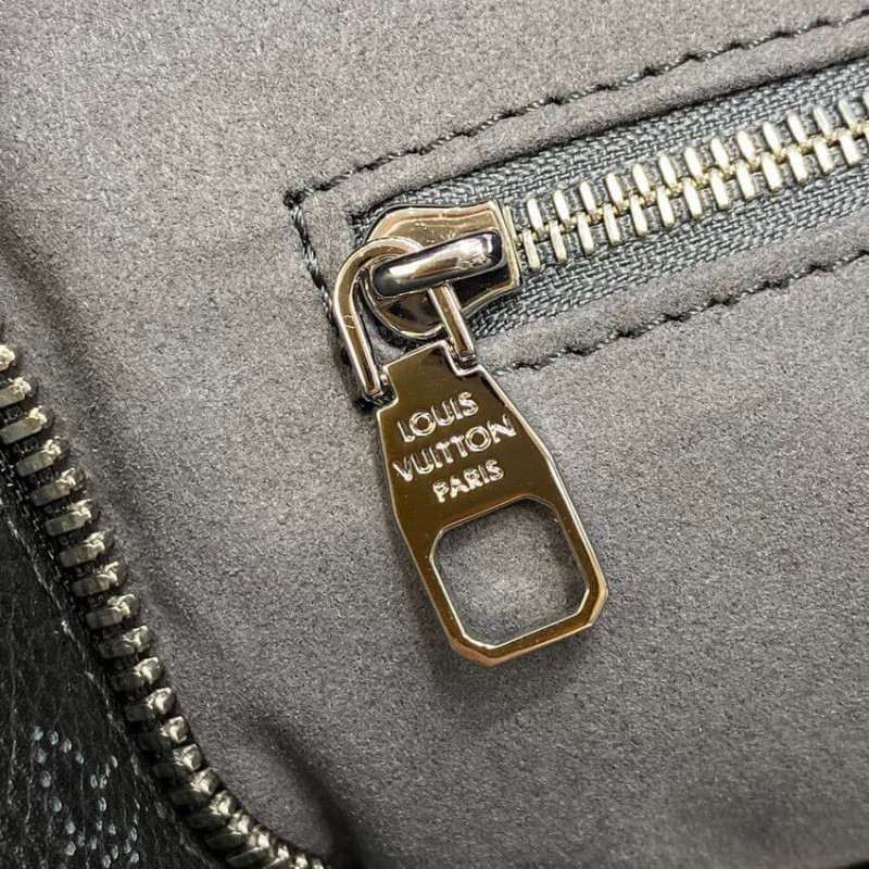Louis Vuitton Beaubourg Hobo MM M56073 Negro-14