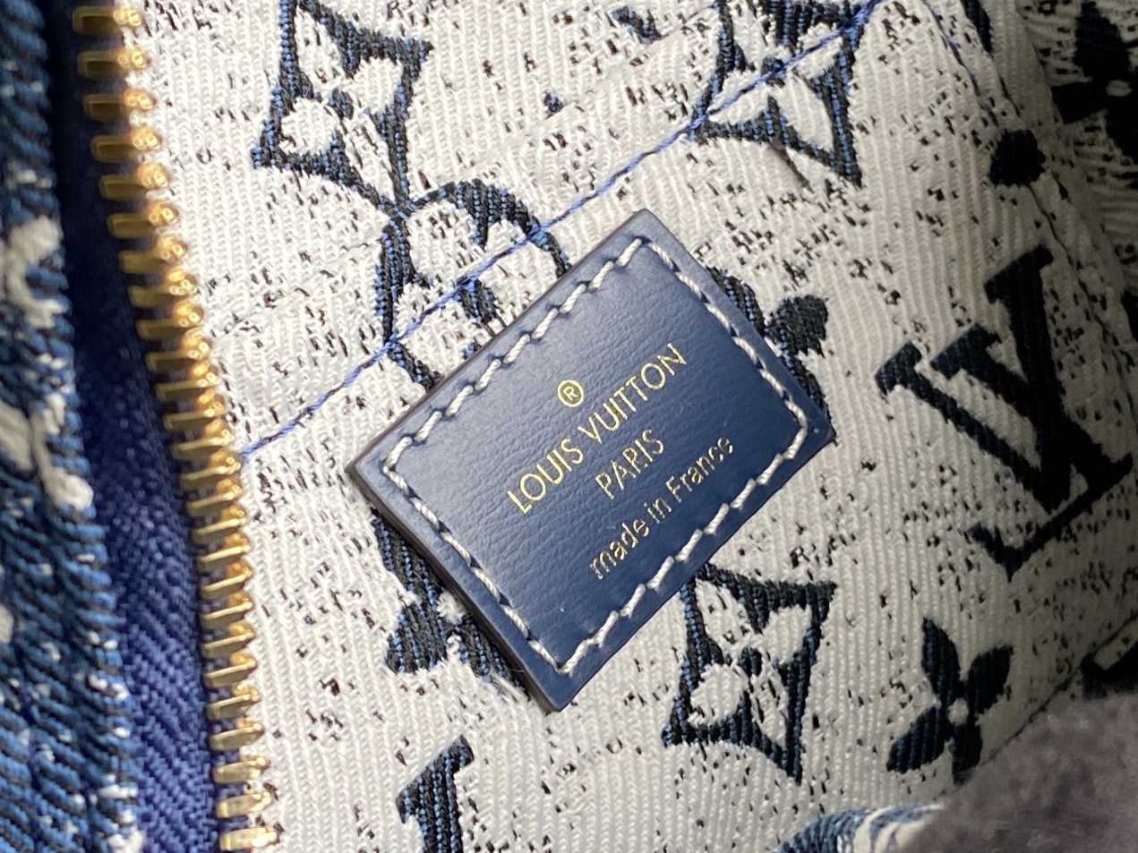 Bolsa de Louis Vuitton Square-7