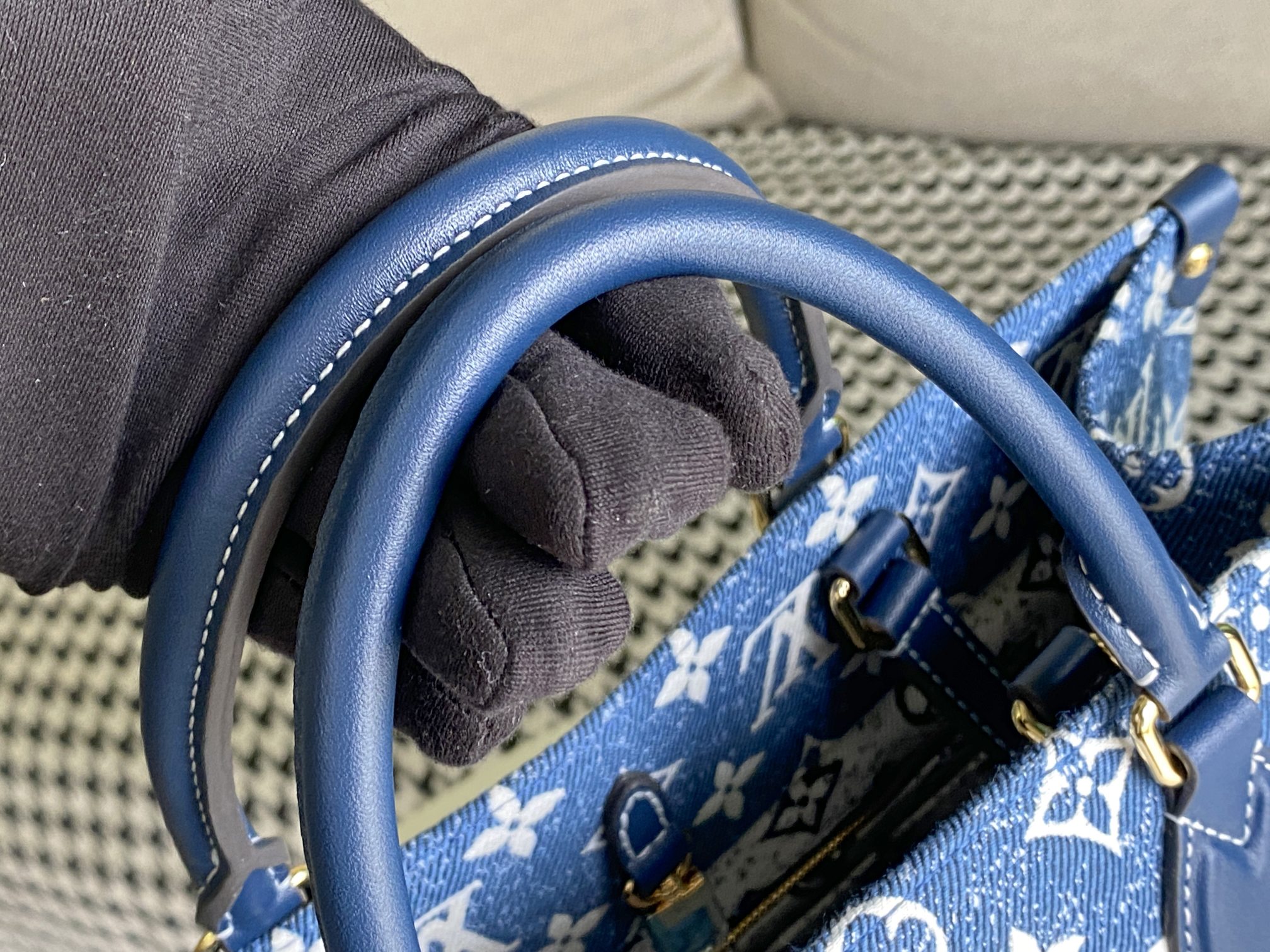Louis Vuitton Monogram Jacquard Onthgo MM Tote-5