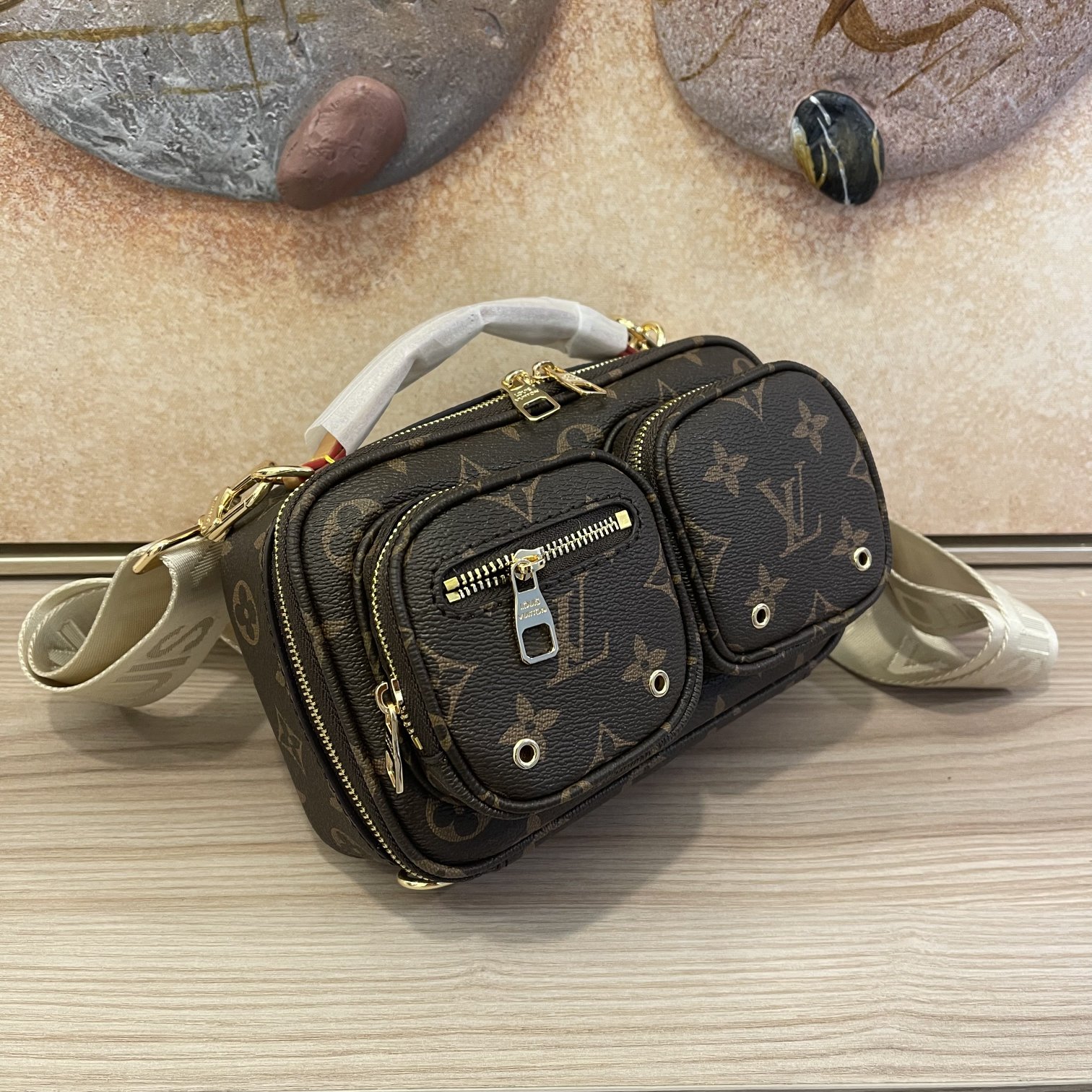Louis Vuitton, la bolsa deportiva de Crossbody-1