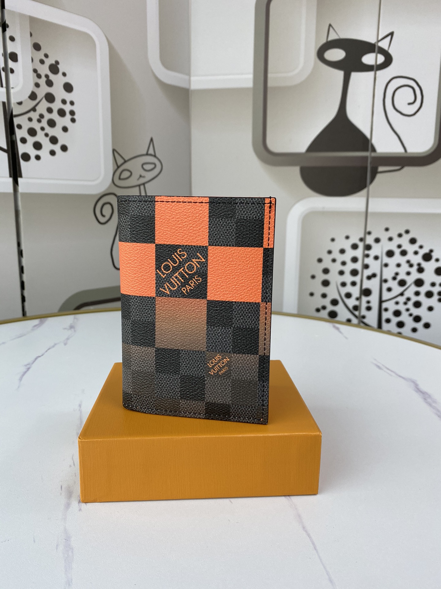 Cubierta de pasaporte de Louis Vuitton N60410 White/Blue/Orange-13