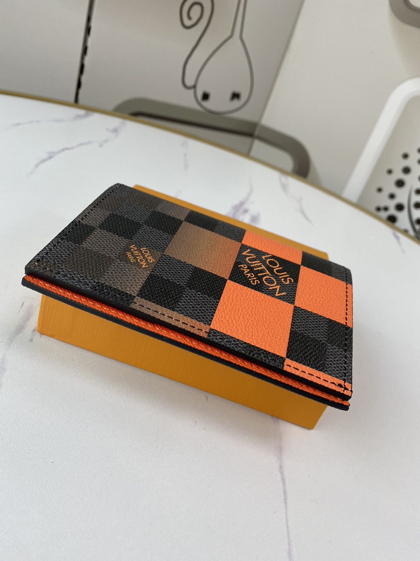 Cubierta de pasaporte de Louis Vuitton N60410 White/Blue/Orange-14