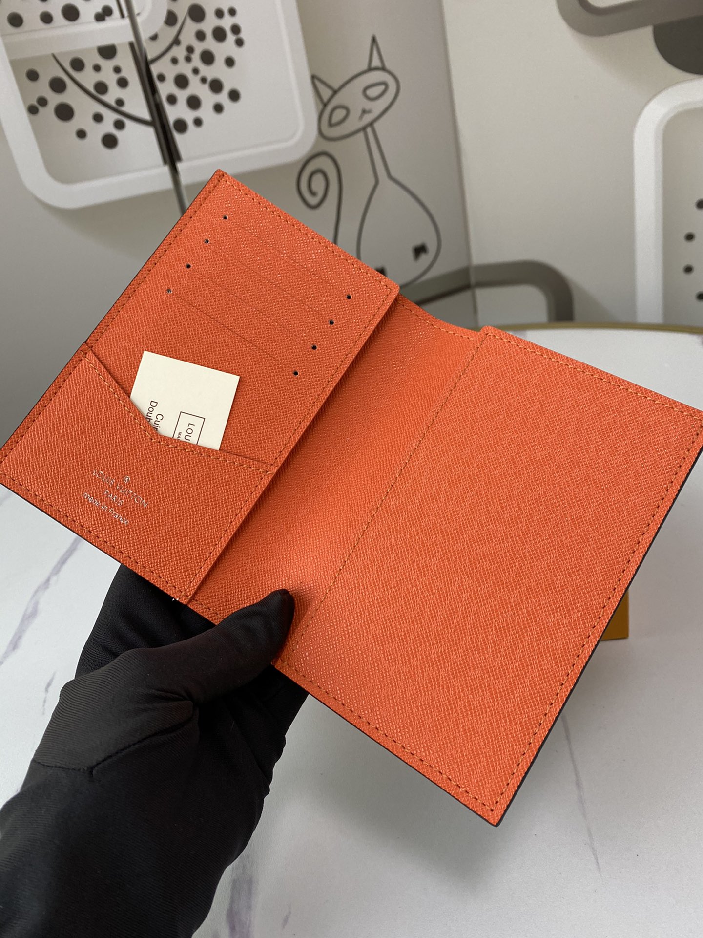 Cubierta de pasaporte de Louis Vuitton N60410 White/Blue/Orange-16