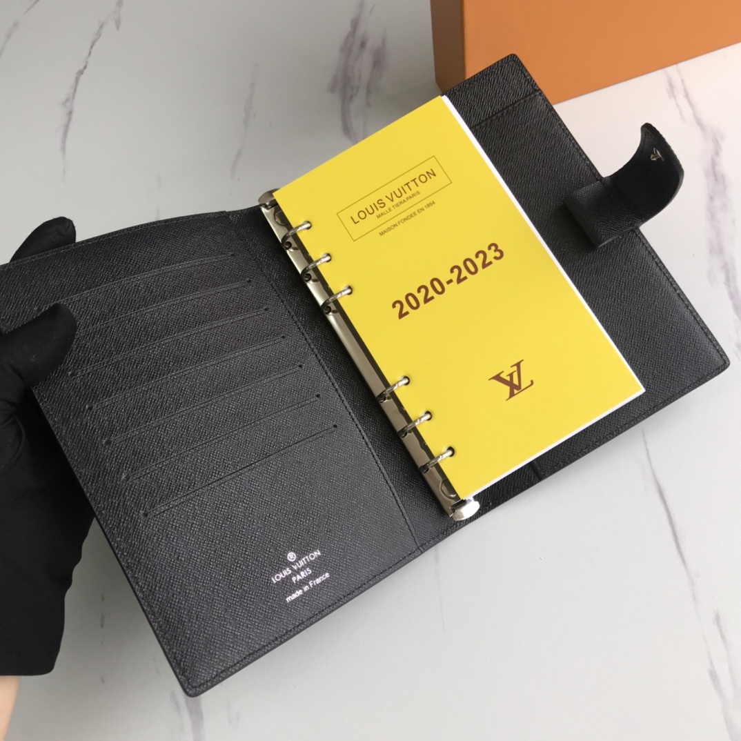 LOUIS VUITTON AGENDA DE ANILLO MEDIO R20222-4