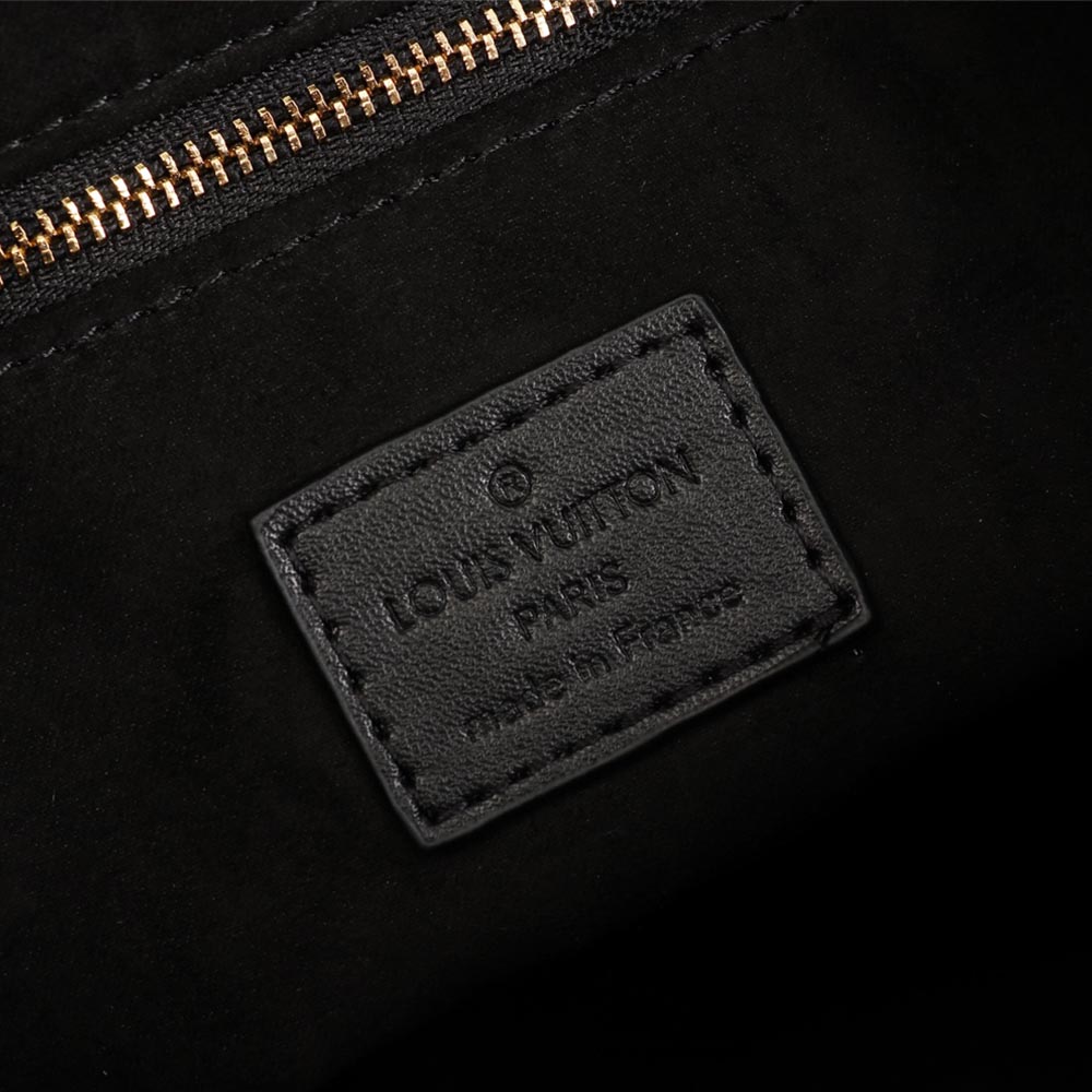 Tulleries Louis Vuitton Besace M43160-3