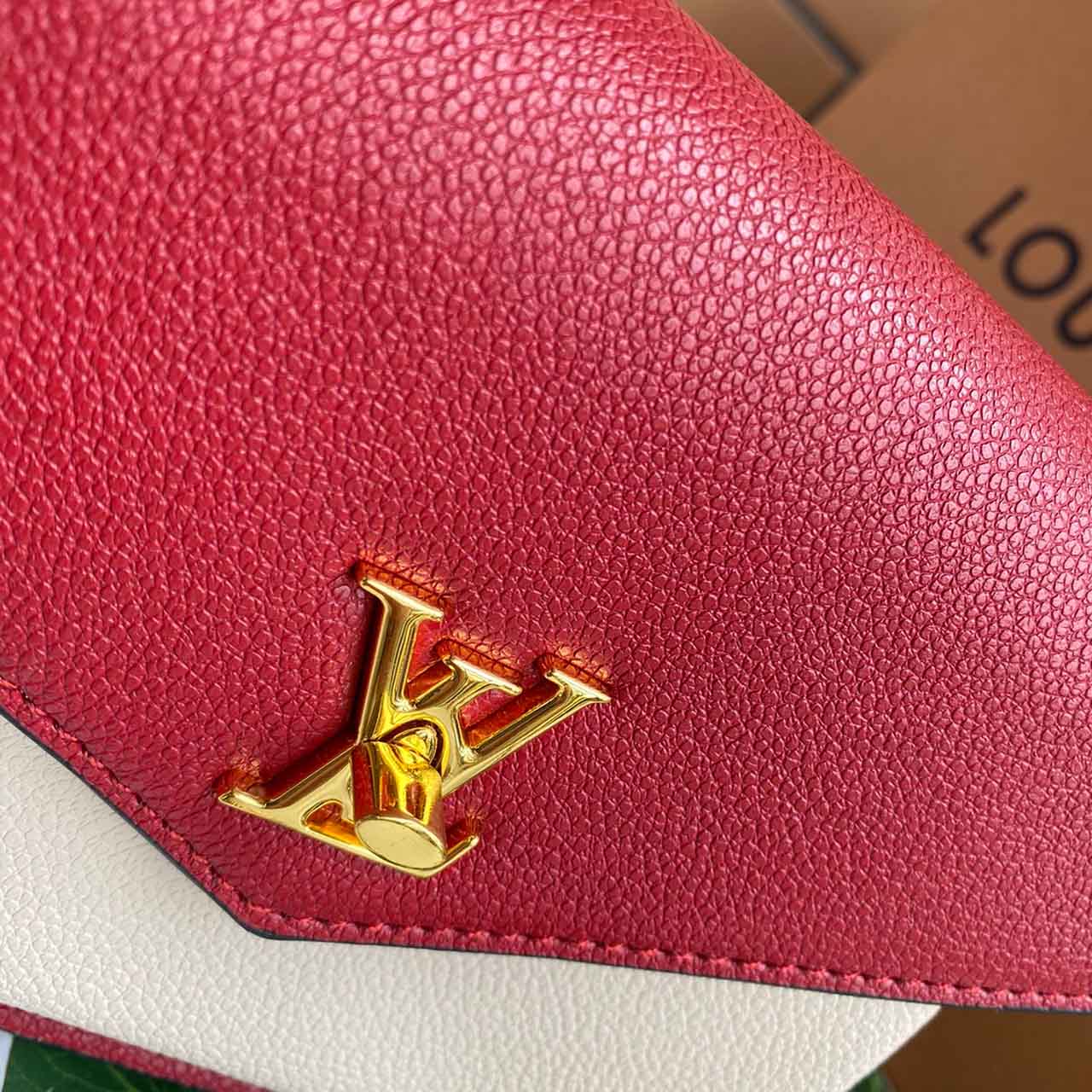 LOUIS VUITTON MYLOCKME Cadena Bolsa M56641 Rojo/Pink&White-4